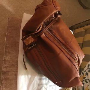 Badgley Mishka Tan Hobo Handbag 😍👜